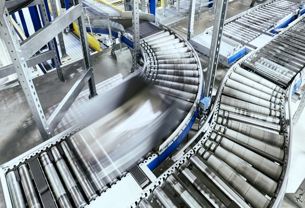 Modern conveyor system with box in motion